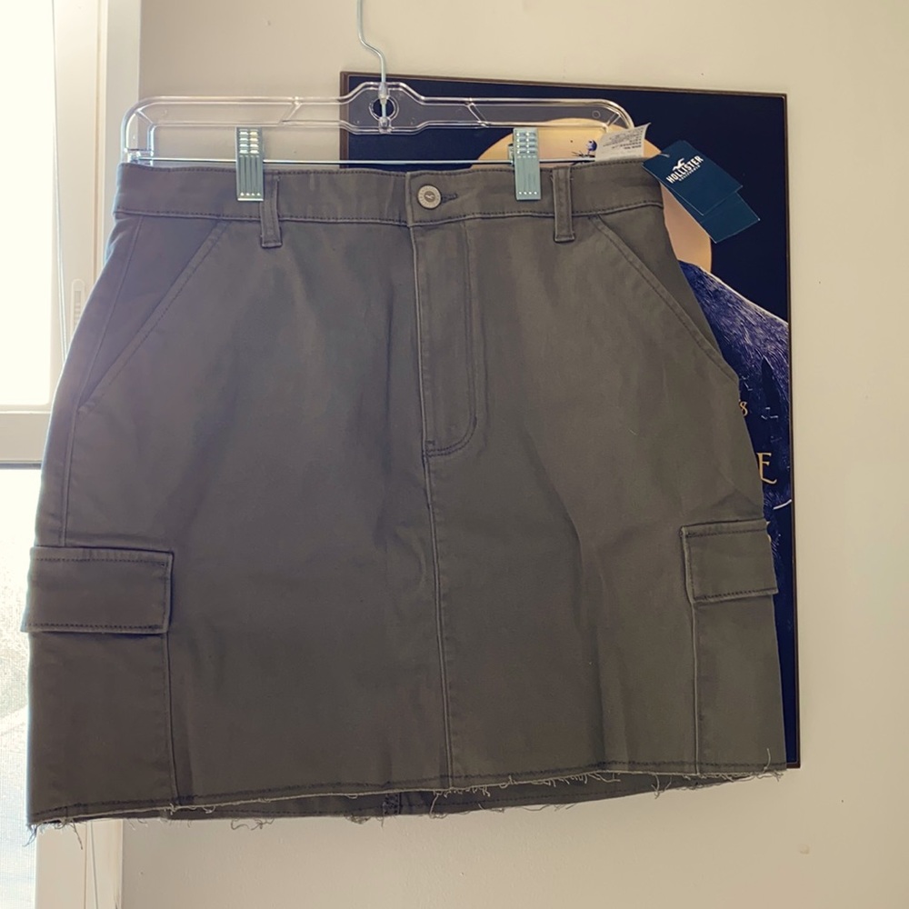 Hollister Skirt